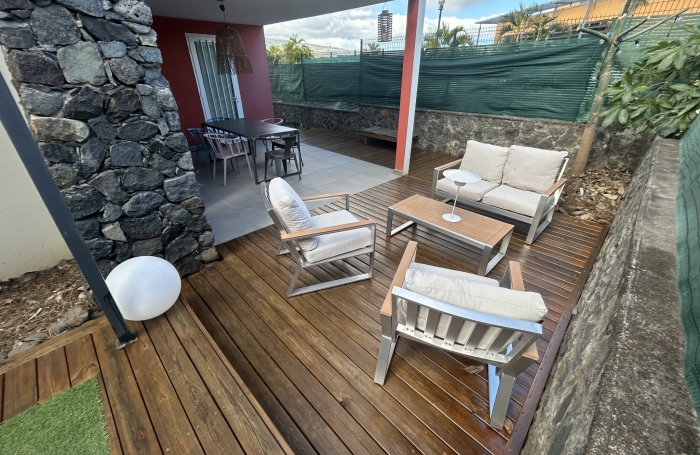 A vendre T3 meubl&eacute; avec terrasse, jardin, jacuzzi &agrave; Saint Paul