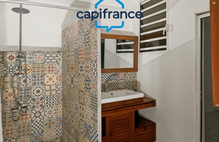 Vente Maison 174m&sup2; 7 pièces Saint Denis