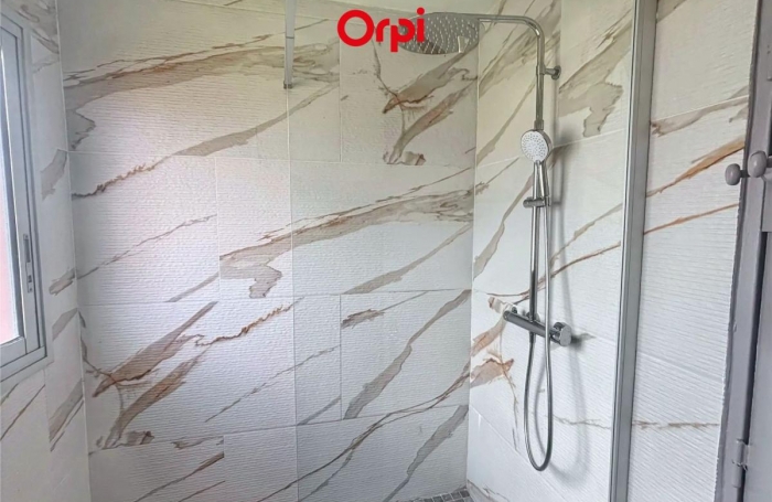 Vente Appartement 90m&sup2; 3 pièces Le Port