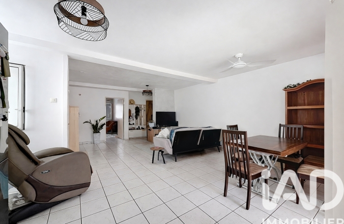 Vente Maison 120m&sup2; 4 pièces Saint Gilles Les Hauts