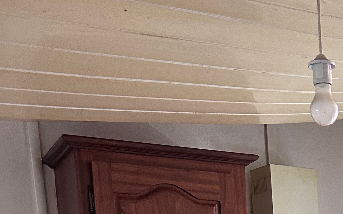 MAISON VILLE T3 AVEC PISCINE