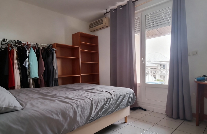 Villa &agrave; vendre 320000 &euro; avec 5 chambres &agrave; Saint-Denis