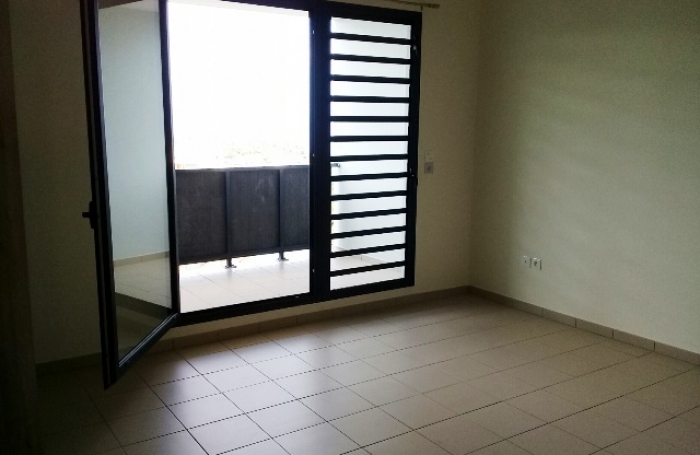 Location Appartement 24.28m&sup2; 1 pi&egrave;ce Saint-Pierre