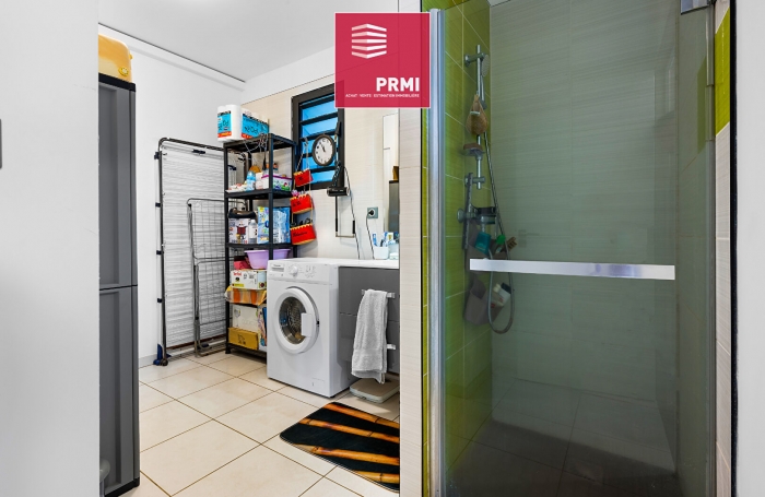 Vente Appartement 72.15m&sup2; 3 pi&egrave;ces Saint-Pierre