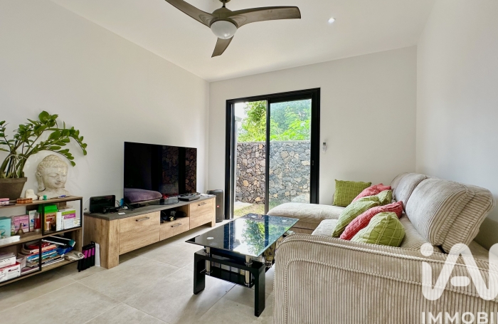 Vente Divers 150m&sup2; 5 pièces Saint-Pierre