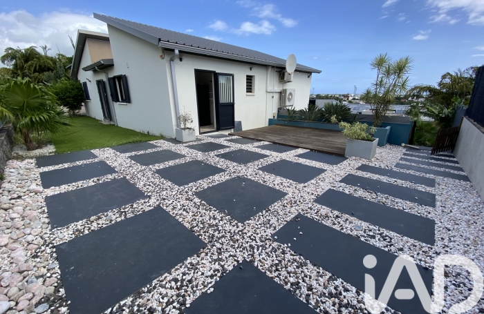 Location Divers 102m&sup2; 4 pièces Etang-Sale