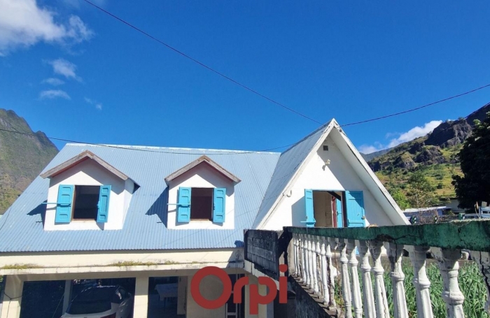Vente Maison 180m&sup2; 7 pièces Cilaos
