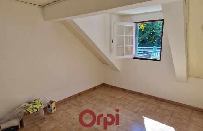 Vente Maison 180m&sup2; 7 pièces Cilaos