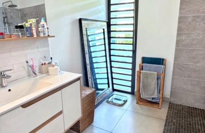 Vente Maison 81.6m&sup2; 4 pièces Saint-Leu