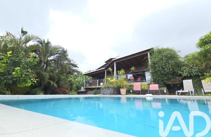 Vente Maison 181m&sup2; 5 pièces Les Avirons