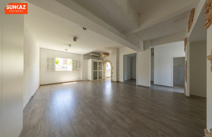 Location Local commercial 