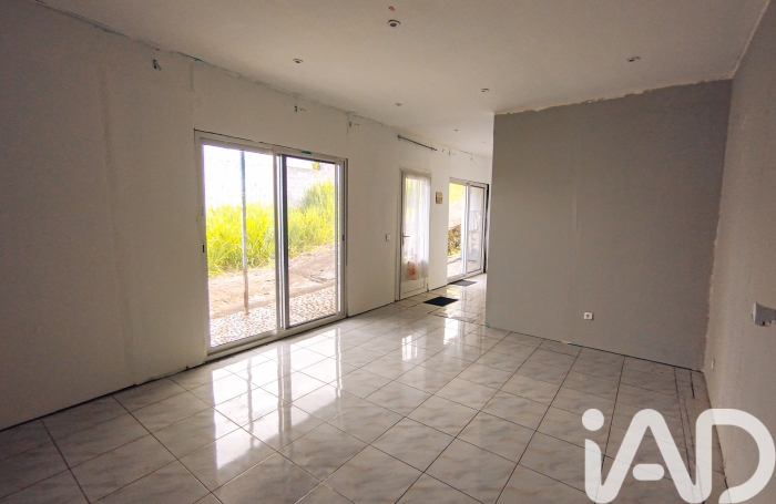 Vente Maison 135m&sup2; 7 pièces Sainte Rose