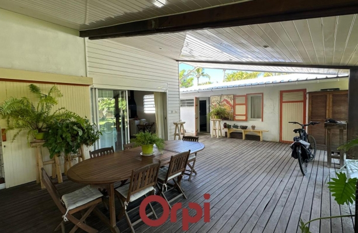 Vente Maison 116m&sup2; 4 pièces Saint Gilles les Bains