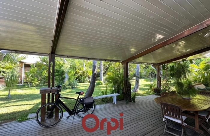 Vente Maison 116m&sup2; 4 pièces Saint Gilles les Bains