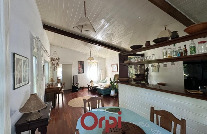 Vente Maison 116m&sup2; 4 pièces Saint Gilles les Bains