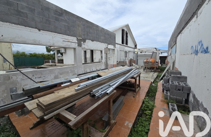 Vente Maison 87m&sup2; 6 pièces Saint Louis