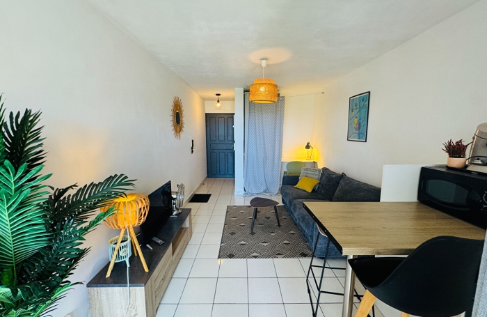 Location Appartement 22.91m&sup2; 1 pi&egrave;ce Sainte Clotilde