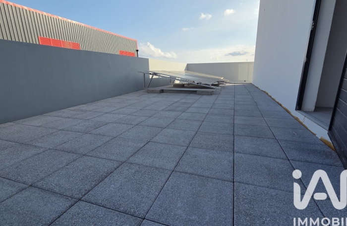 Vente Immeuble 1040m&sup2; Etang-Sale