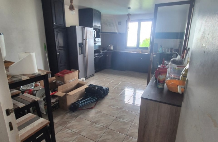 Villa T6 avec piscine Guillaume St-Paul