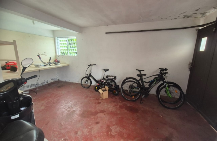 Villa T6 avec piscine Guillaume St-Paul