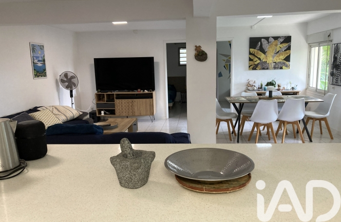 Vente Maison 214m&sup2; 8 pièces Bois de Nefles St Paul