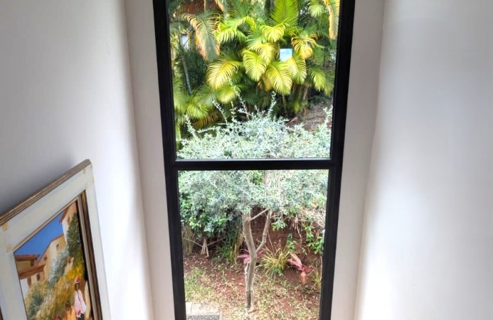 Vente Divers 185m&sup2; 4 pièces Saint Paul