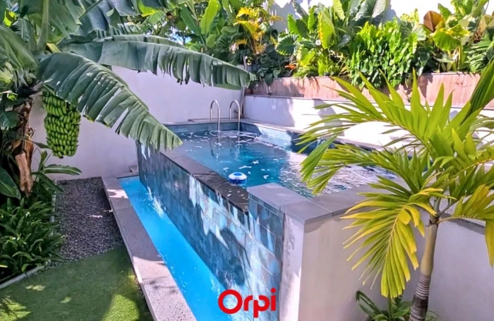 Vente Maison 130m&sup2; 5 pièces Piton Saint Leu