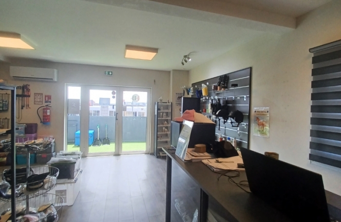 Local commercial &agrave; Sainte-Clotilde