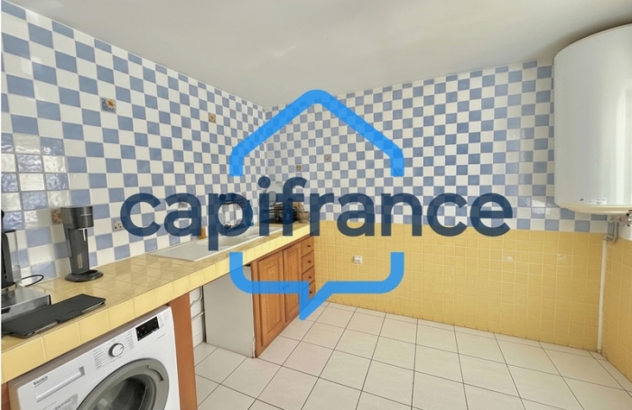 Location Bureaux 6m&sup2; 3 pièces Saint-Leu