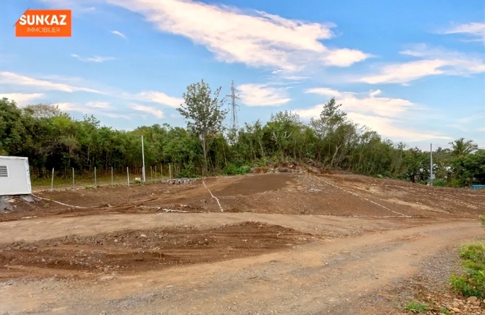 Vente Terrain 225.38m&sup2; Rivi&egrave;re Saint Louis