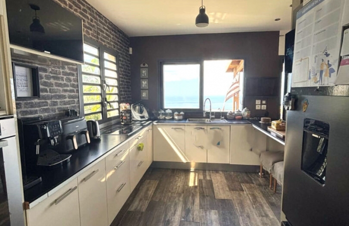 Vente Maison 187m&sup2; 6 pi&egrave;ces Les Avirons