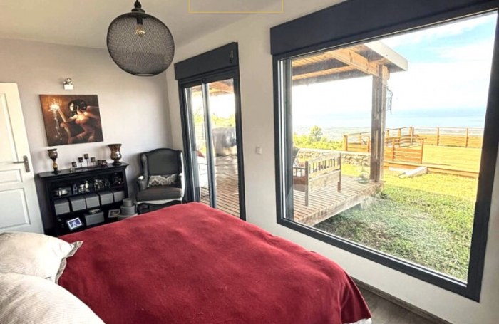 Vente Maison 187m&sup2; 6 pi&egrave;ces Les Avirons