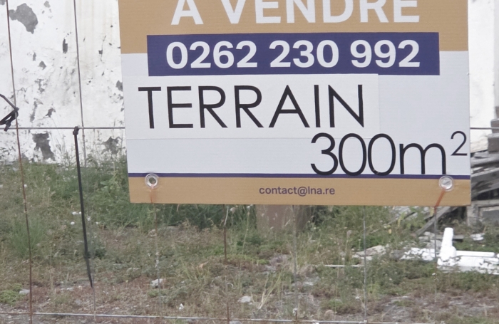 Vente Terrain 97400