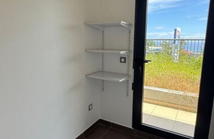 Vente Appartement 68.53m&sup2; 3 pièces Sainte Marie