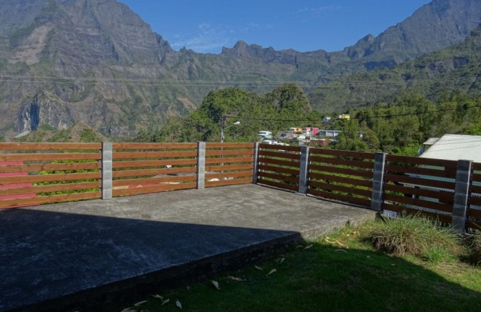 Vente Maison 135m&sup2; 5 pièces Cilaos