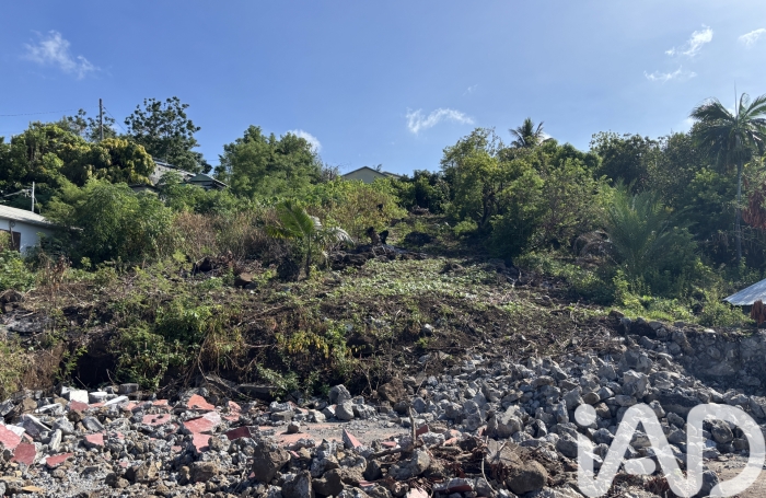 Vente Divers 120m&sup2; 4 pièces Les Avirons