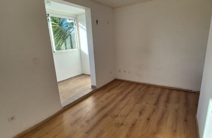 Appartement T6 Duplex &agrave; Sainte-Suzanne