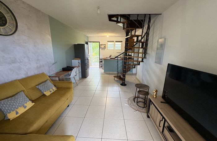 Location Appartement 85m&sup2; 4 pi&egrave;ces Saint Gilles les Bains