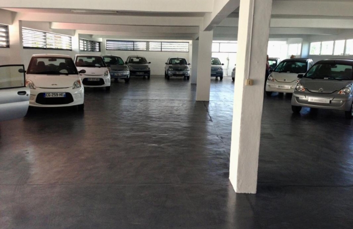 Vente Local commercial 1720m&sup2; Saint-Pierre