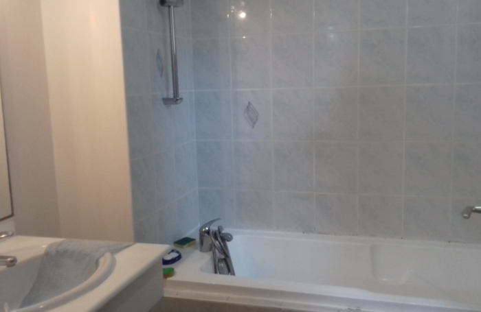 A LOUER T2 &Agrave; L'&Eacute;TANG SAL&Eacute;