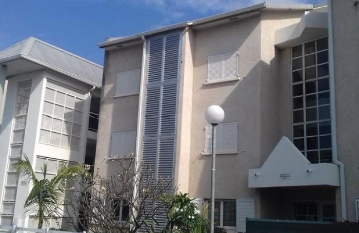 A LOUER T2 &Agrave; L'&Eacute;TANG SAL&Eacute;