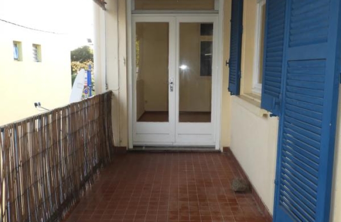 Location Appartement 100m&sup2; 4 pièces Sainte Suzanne