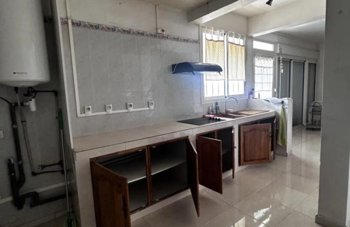 Vente Appartement 83m&sup2; 4 pièces Saint Denis