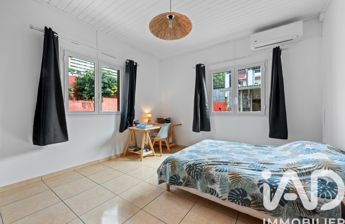 Vente Maison 190m&sup2; 6 pièces Etang-Sale