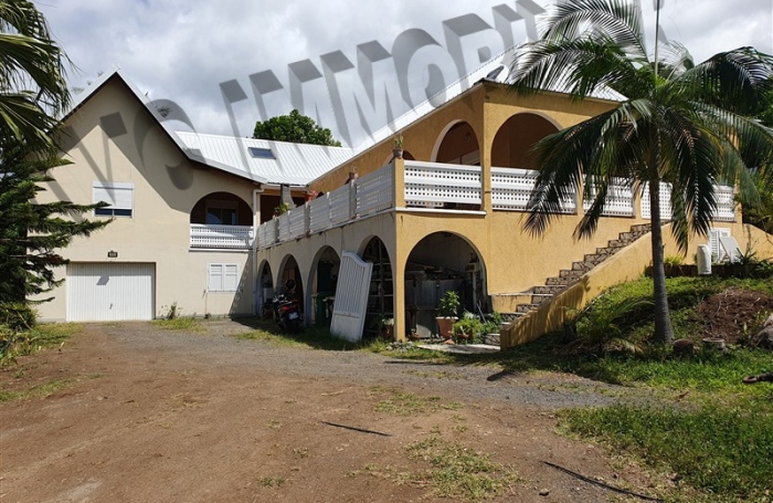 Location Maison 180m&sup2; 6 pi&egrave;ces Les Avirons