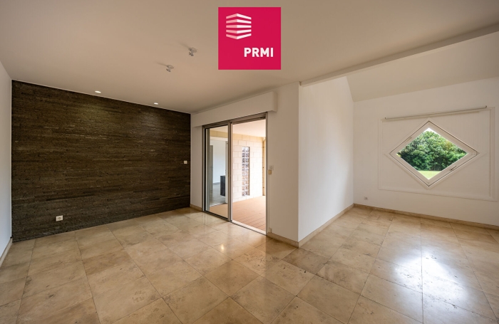 Vente Maison 220m&sup2; 5 pi&egrave;ces Saint Paul