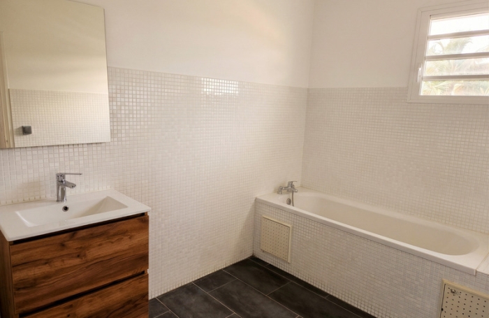 Vente Maison 97m&sup2; 4 pièces Rivi&egrave;re Saint Louis