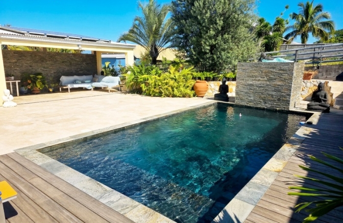Vente Maison 225m&sup2; 7 pièces Etang-Sale