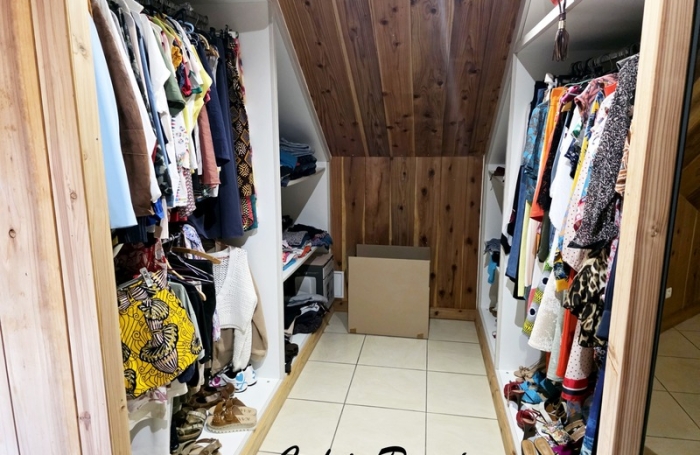 Vente Maison 225m&sup2; 7 pièces Etang-Sale