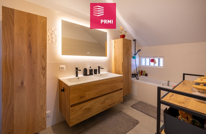 Vente Maison 119m&sup2; 4 pi&egrave;ces Saint Paul